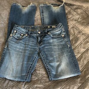 Size 27 miss me jeans